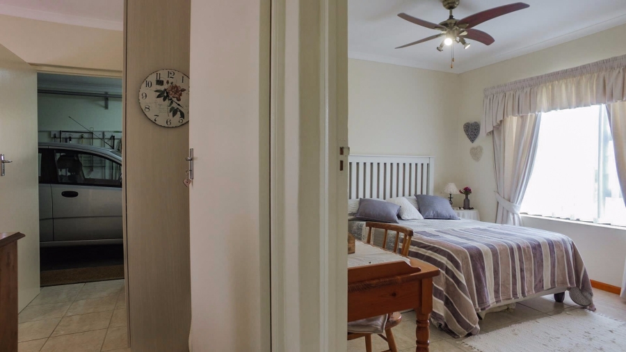 2 Bedroom Property for Sale in Jeffreys Bay Central Eastern Cape